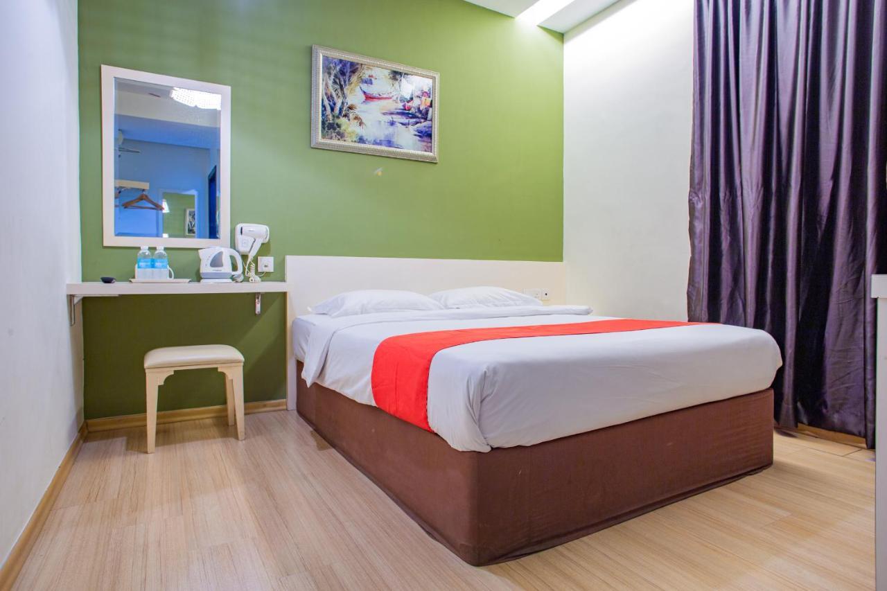 ג'והור בהרו Hotel 101 Permas Jaya מראה חיצוני תמונה