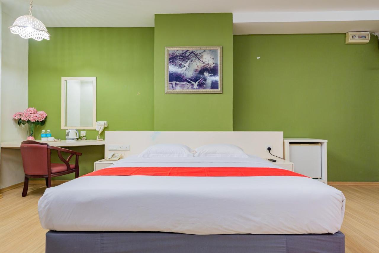 ג'והור בהרו Hotel 101 Permas Jaya מראה חיצוני תמונה