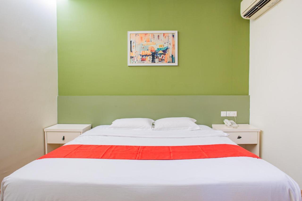 ג'והור בהרו Hotel 101 Permas Jaya מראה חיצוני תמונה