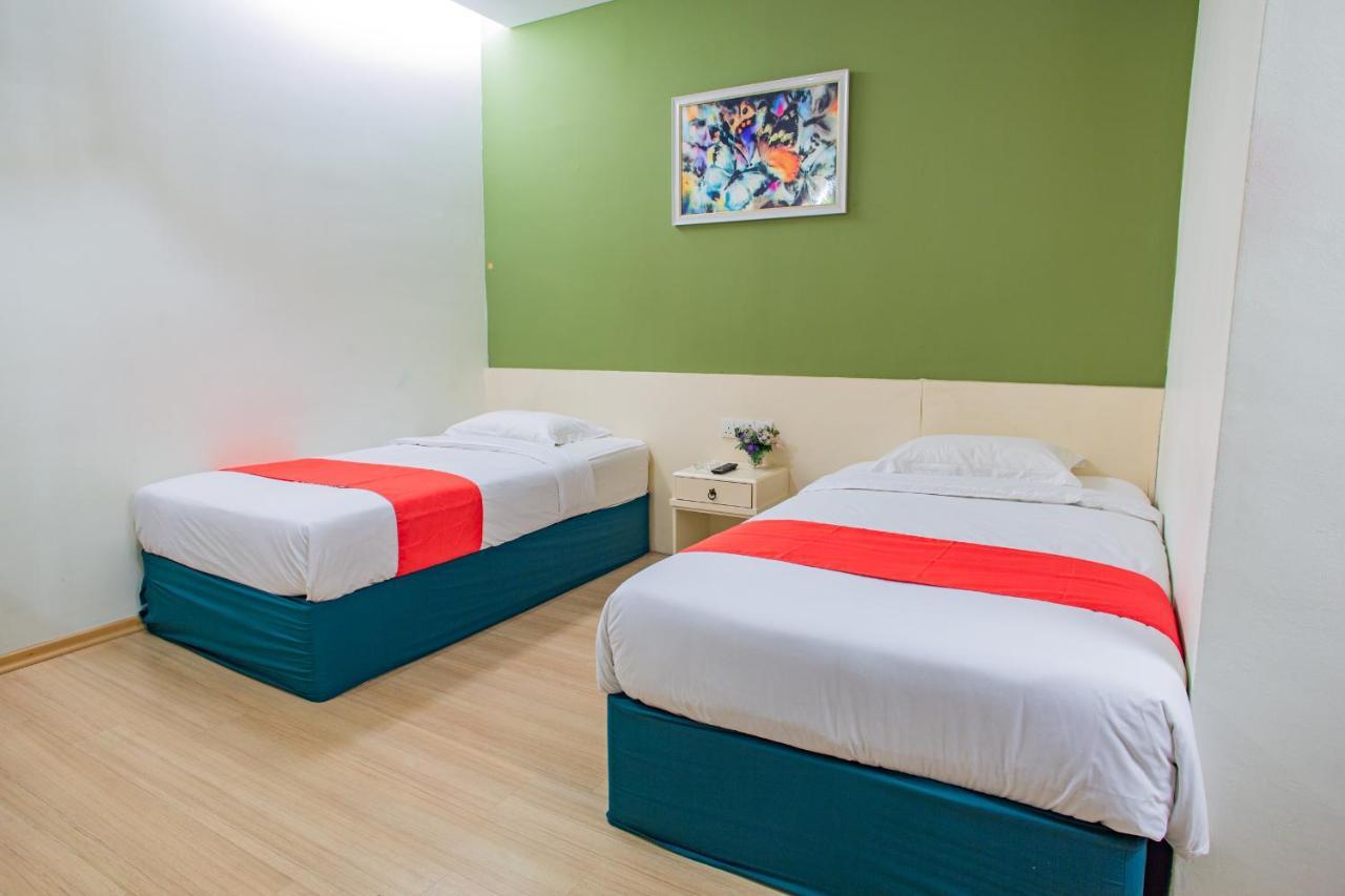 ג'והור בהרו Hotel 101 Permas Jaya מראה חיצוני תמונה